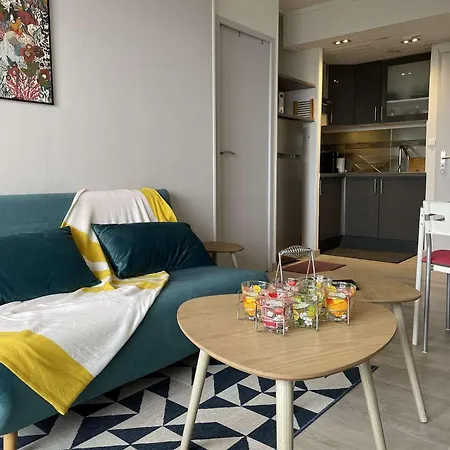 Appt 2 Pieces - Lr090-d122 La Rochelle (Charente-Maritime)